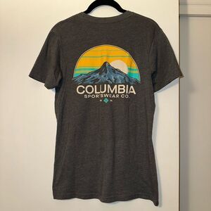 Columbia Men’s Charcoal Gray Graphic Short Sleeve Tee Small EUC